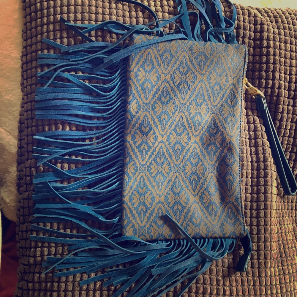 Steve Madden wristlet
